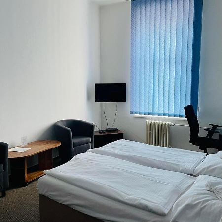 Hotel Bila Ruze Strakonice Zewnętrze zdjęcie