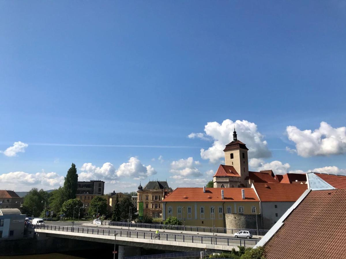 Hotel Bila Ruze Strakonice Zewnętrze zdjęcie