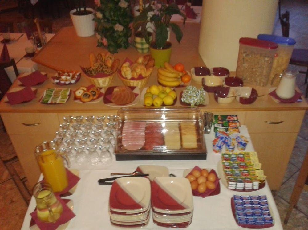 Hotel Bila Ruze Strakonice Zewnętrze zdjęcie